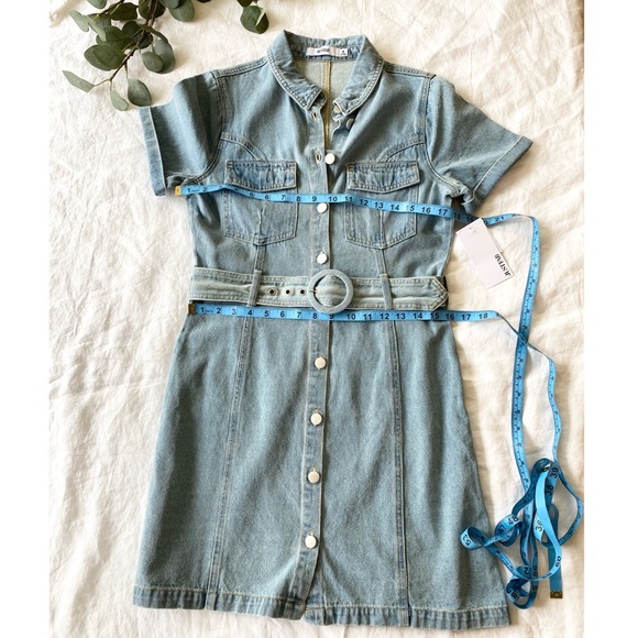 Denim dress going to goodwill on Jan 28th - Picture 6 of 12